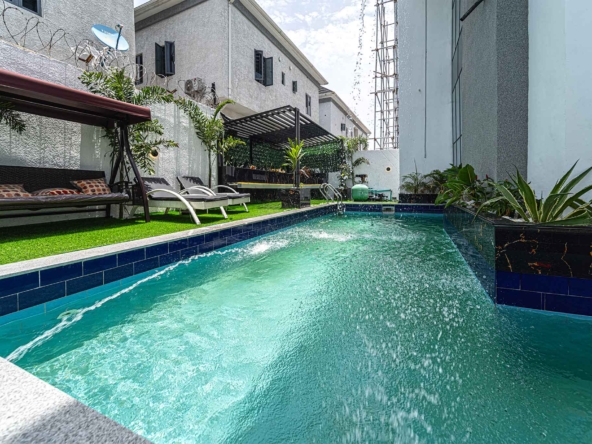 Chevron Lekki home with wraparound pool